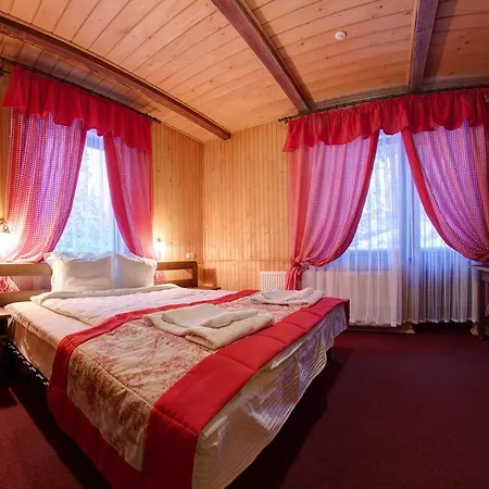 Royal Village 3*