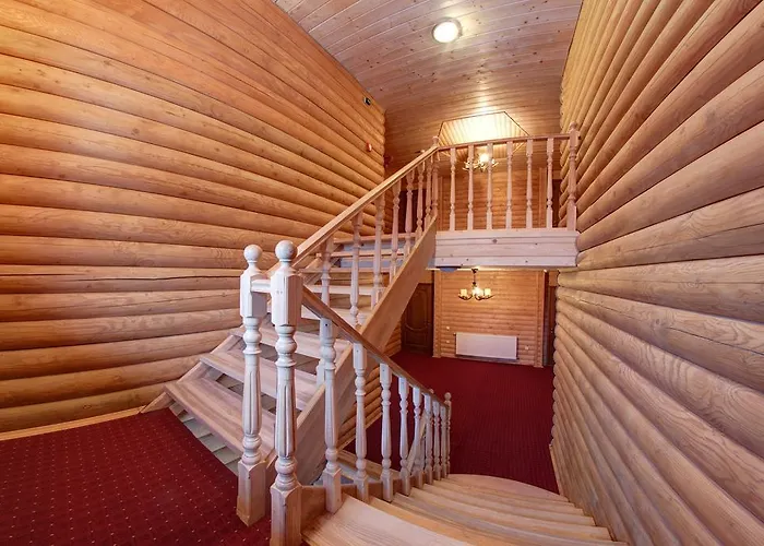 Royal Village 3*